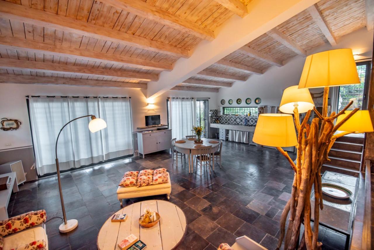 Villa La Cava Del Val Di Noto Con Piscina Privata อาโวลา ภายนอก รูปภาพ