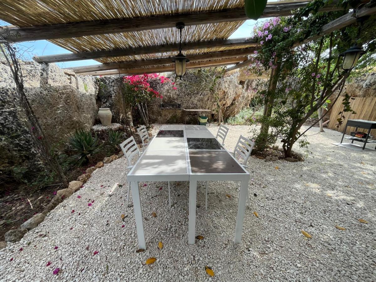 Villa La Cava Del Val Di Noto Con Piscina Privata อาโวลา ภายนอก รูปภาพ