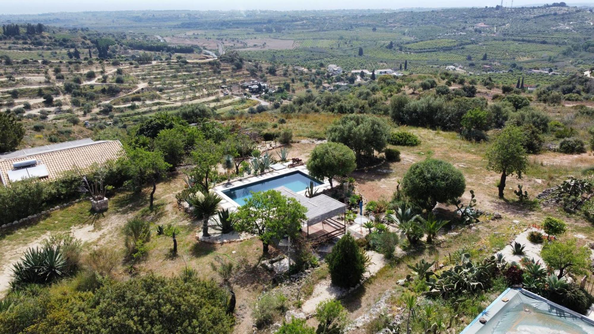 Villa La Cava Del Val Di Noto Con Piscina Privata อาโวลา ภายนอก รูปภาพ